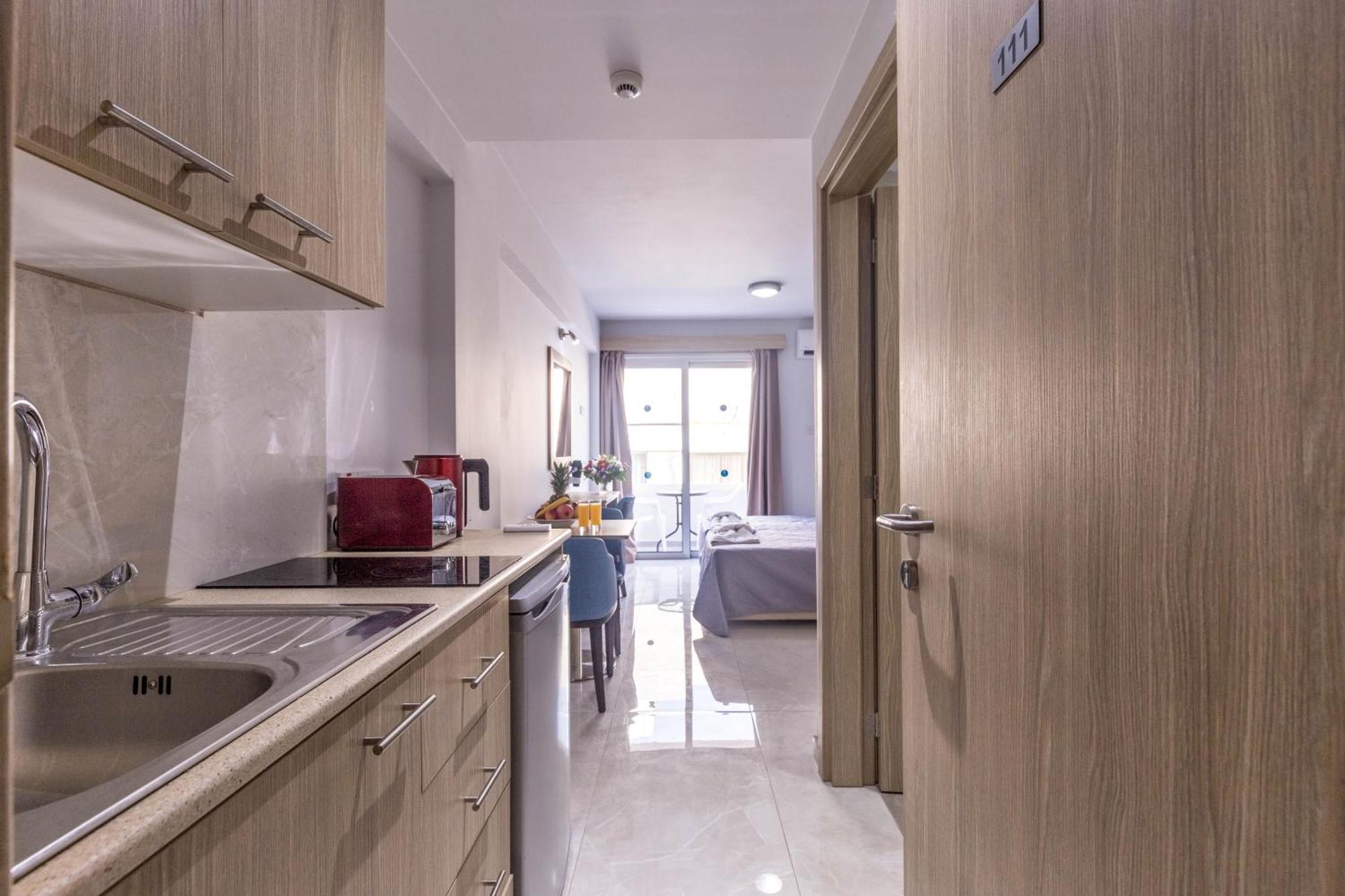 Paul Marie Hotel Apartments Agia Napa Exterior foto